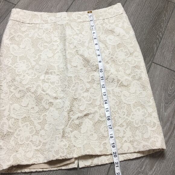 Cynthia Rowley White Lace Overlay Brocade Pencil Skirt Beige Size 8 - Picture 7 of 9